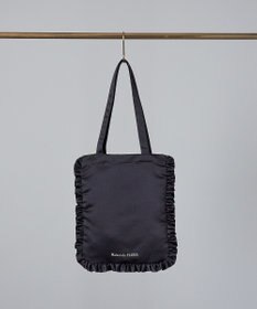 Maison de FLEUR EC限定フリルサテントートバッグ