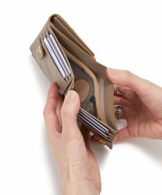 TOPKAPI 【TOPKAPI】gemdrops ジェムドロップ ミニエンボスレザー 天然石 二つ折り 財布