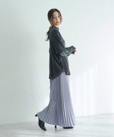 YECCA VECCA サテンプリーツスカート