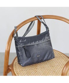 PELLE BORSA シンプルショルダーバッグ Alive アライブ 4449