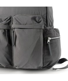 UNBILLION カシュカシュ cachecache / 10ポケットナイロンリュック