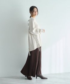 YECCA VECCA サテンプリーツスカート