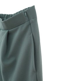Green Parks ・Ｐｅｔｉｔ　Ｆｌｅｕｒ　タックテーパードパンツ