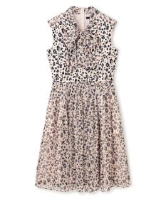 TOCCA 【美人百花掲載】【洗える・消臭】FLOWER PETALS CARPET ドレス