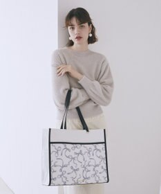 Maison de FLEUR リボンプリントスクエアトートバッグ