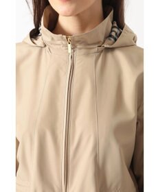 DAKS フーデッドライトタフタブルゾン