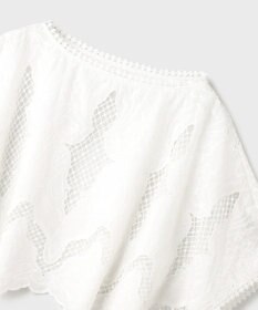 GRACE CONTINENTAL 刺繍ポンチョトップ