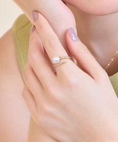 Phoebe 【金属アレルギー対応】ドローラップパールビジューリング　ゴールド