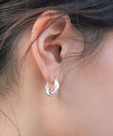 Tiaclasse マットメタルフープピアス