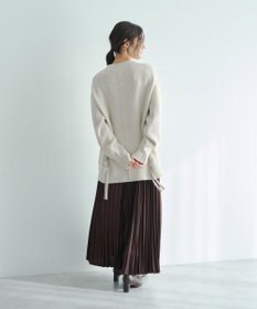 YECCA VECCA サテンプリーツスカート