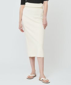 BEIGE， HOLLY / Iラインスカート
