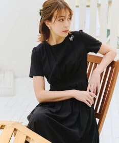 Tiaclasse クロスリボンデザインブローチ