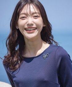 Tiaclasse クロスリボンデザインブローチ