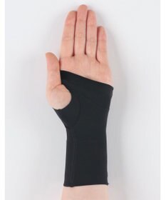 CW-X 【UNISEX】 CW-X 手首サポーター 【左手用】 手首の負担軽減 握る動きをサポート ラケット競技 野球 テニス ユニセックス BCR202 /ワコール