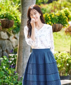 Tiaclasse L 【洗える】花柄Vネックブラウス