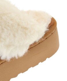 Green Parks ・minia　フェイクムートンスリッパ