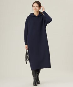 自由区 L 【WEB限定・洗える】マットストレッチダンボールフーディー ワンピース