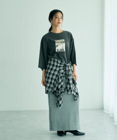 YECCA VECCA ヴィンテージ風箔プリントロゴTee