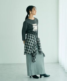 YECCA VECCA ヴィンテージ風箔プリントロゴTee