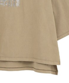 YECCA VECCA ヴィンテージ風箔プリントロゴTee