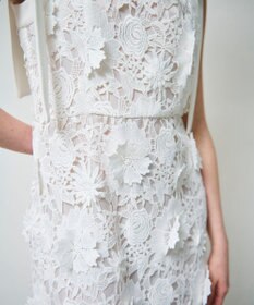 GRACE CONTINENTAL ケミカルフラワーレースワンピース