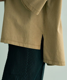 YECCA VECCA ヴィンテージ風箔プリントロゴTee