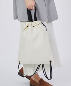 LeSportsac TH CITY KNAPSACK/アップタウンサンドバー/ブラック