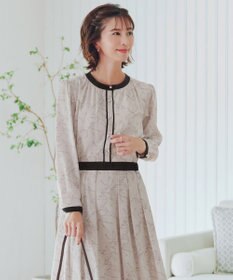 Tiaclasse L 【安田美沙子さん着用・新色/XSサイズ追加・洗える】フラワープリント配色ワンピース