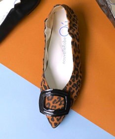 nouvelleRobe Oū 【本革・高反発】Buckle Ornament ポインテッドトゥ パンプス