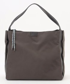 Y'SACCS 【大人のおしゃれ手帖10月号掲載】市川実和子×Y'SACCS　ナイロンすっきりトート