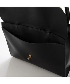 UNBILLION cachecache WEB限定ヒネリディテールA4トートバッグ