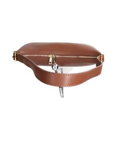 INTER-CHAUSSURES 【CHRISTIAN VILLA】ミディアムサイズレザーホーボーバッグ