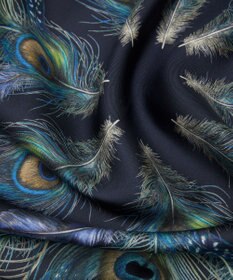 LIBERTY. ピーコック マナー プリューム シルクスカーフ 90