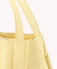 Y'SACCS 【大人のおしゃれ手帖10月号掲載】市川実和子×Y'SACCS　ナイロンすっきりトート