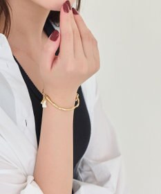 Phoebe <オンワード限定セット>スライヴパールネックレス×フロウラインメタルブレスレット