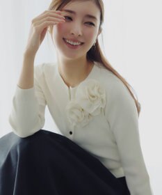 TOCCA 【宮本茉由さん着用】GLOW CORSAGE KNIT ニットカーディガン