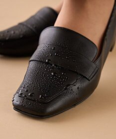 Dominic3 晴雨兼用 サイドギャザー ソフトレザーローファー