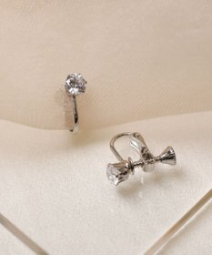 Tiaclasse ワンポイントクリスタルイヤリング