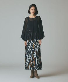 GRACE CONTINENTAL シフォンフリルポンチョ