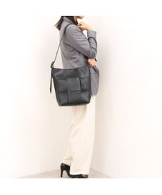 UNBILLION カシュカシュ cachecache / イントレチャートショルダーバッグ