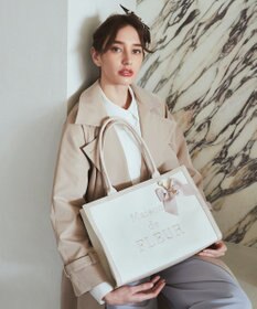 Maison de FLEUR ロゴ刺繍キャンバストートバッグ