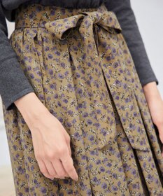 Tiaclasse 【洗える】1枚でコーディネートが決まる花柄ニットドッキングワンピース