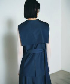 GRACE CONTINENTAL セーラーカラーサテンベスト