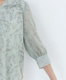 Tiaclasse L 【洗える】花柄Vネックブラウス