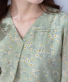 Tiaclasse L 【洗える】花柄Vネックブラウス