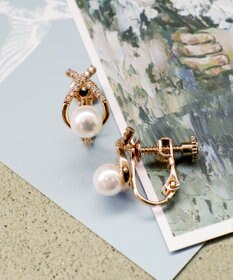 Tiaclasse 【選べる2TYPEデザイン】【金属アレルギー対応】クロスドロップピアス＆イヤリング