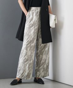 ICB 【WEB限定カラーあり】FluidBackSatin ワイドパンツ マーブル調プリント［総裏］