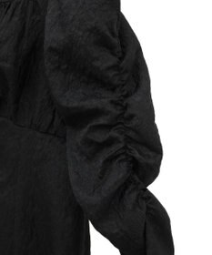 Maison de FLEUR 慈愛に満ちたジャカードワンピース