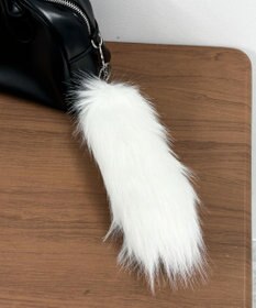 WEGO ファーしっぽキーホルダー