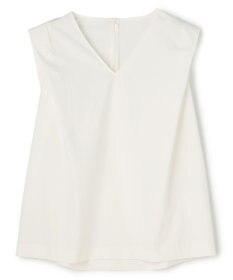 BEIGE， YANN / Vネックタックブラウス